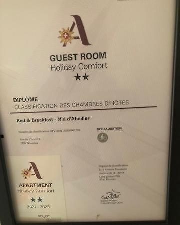 Nid D'Abeilles Apartment Tramelan Bagian luar foto