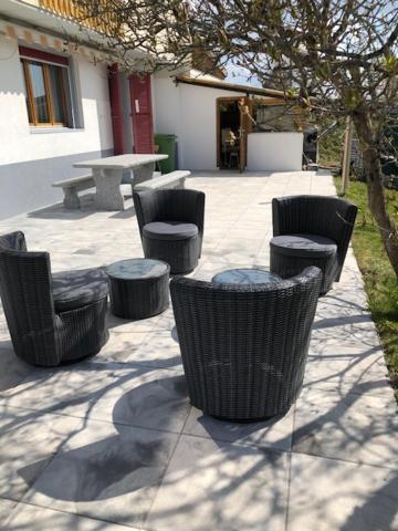 Nid D'Abeilles Apartment Tramelan Bagian luar foto